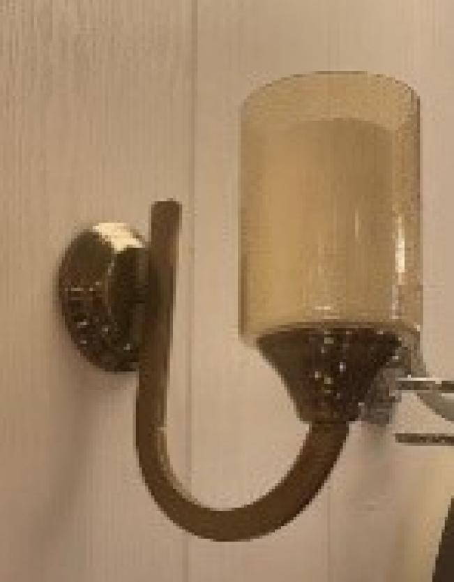 دیواری عصایی